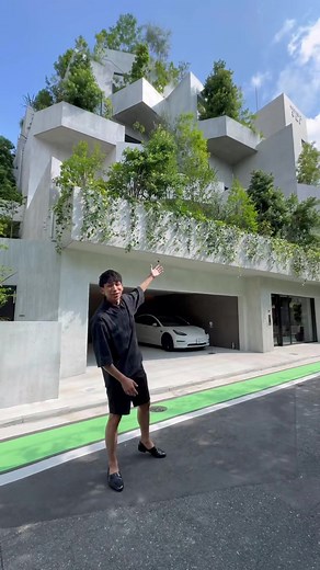 ホテル福岡のアトリエ部屋にモバイルアプリで鍵を開ける体験