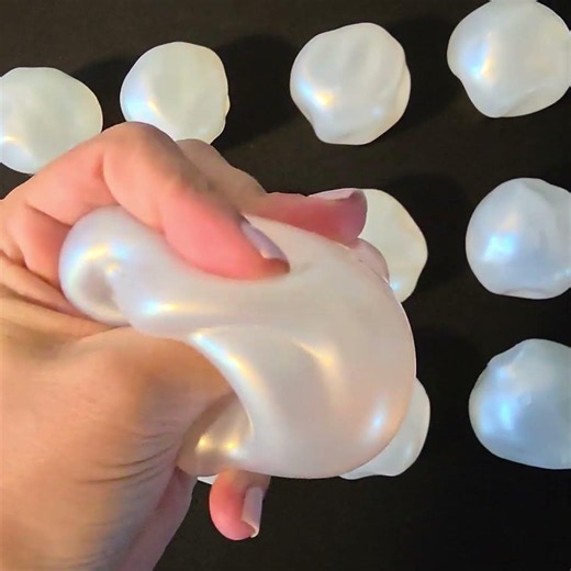Coconut oil #squishies ✨️ the softest and most satisfying #squish #Trending #toyshop