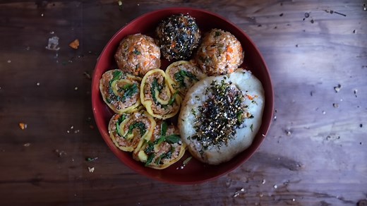 How to Make Perfect Korean Rice Balls at Home