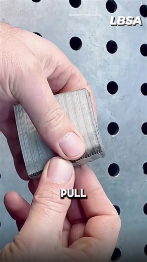 An aluminum honeycomb panel is a lightweight, high-strength composite material made by bonding thin aluminum sheets to an aluminum honeycomb core, similar to a natural honeycomb structure. #education #knowledge #science #imagination #experiment #sciencenews #facts #taught #imagine #usa #canada | Life Boat Science Academy