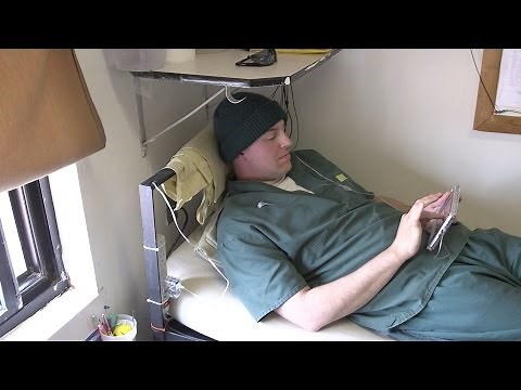 Colorado prisons first in nation to give inmates computer tablets