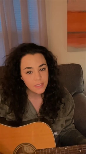 Easter is in 26 days! ✝️☁️💐✨🕊️ Let's worship together for 60 seconds with Christian Singleton to "Because He Lives" 🌸 | Integrity Music