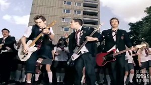 ★THE ONLY confirmed LIVE Busted GIG for 2018!!! ★ TICKETS SELLING VERY FAST SINCE ANNOUNCEMENT!! EARLY BOOKING HIGHLY RECOMMENDED EARLY BIRD PRICES HELD UNTIL MIDNIGHT THIS SUNDAY 👇tkt.to/solihullsummerfest Artists joining BUSTED on the Sunday line up include Razorlight & The Sugarhill Gang. | Solihull Summer Fest