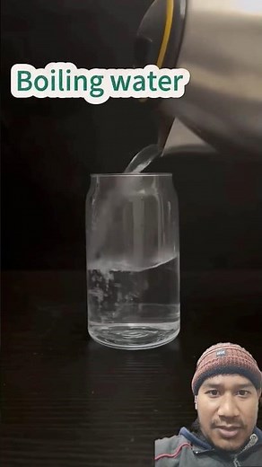 Chemical Glow Light Experiment #chemiluminescence #glowinglight #scienceexperiment