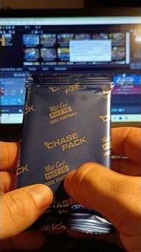 What's in this CHASE PACK? 2022 Wild Card Matte Football