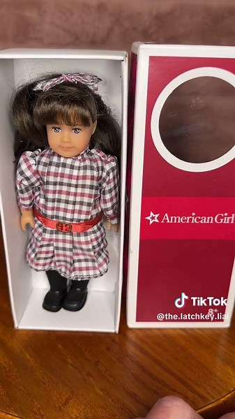 American Girl dolls were first released in 1986 with 4 original dolls, Samantha Parkington being one of them. Believe it or not, I didn’t really know any other Samantha’s growing up in the late 80’s/early 90’s. I had a hard time finding my name on all the cool accessories and keychains with names printed on them. As soon as I saw a doll and book series with my name, I HAD to have it! I loved all the book series with every original American Girl and was fascinated by the American history written 