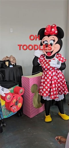 houston mascot party character mouse minnie mickey wonderland toodles #shorts #reels