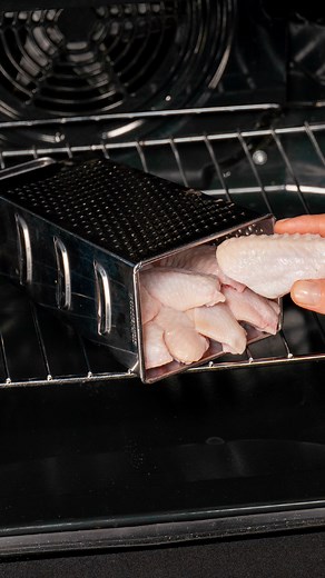 24K views · 168 reactions | Great idea for cooking chicken wings that...