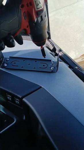 2025 IC Bus Electric CE Series school bus, 2 way motorola install, part4 #schoolbus #evbus