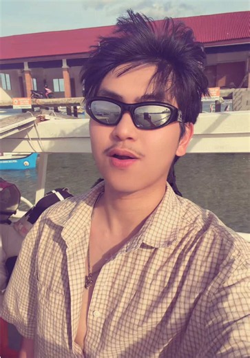 Siargao vlog 2026: Franz Miaco — watch Siargao travel vlog