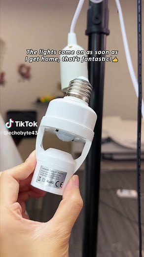 E27 LED Lamp Bulb Holder with Motion Sensor