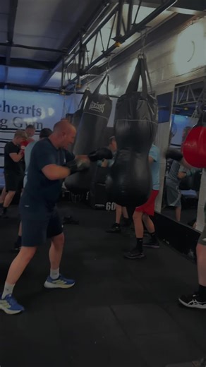 Braveheart’s Boxing Gym Thinking about getting started? Here are 5 reasons you should join BraveHearts Boxing Gym: 🥊 1. All Levels Welcome — Whether you’re brand new or experienced, every session is structured so you can progress at your own pace. 💪 2. Real Coaching, Real Results — Proper technique, smart training, and coaching that pushes you — safely and effectively. 👥 3. Supportive Community — No egos, no intimidation — just a strong group that backs each other every round. 🔥 4. Boxing Fi