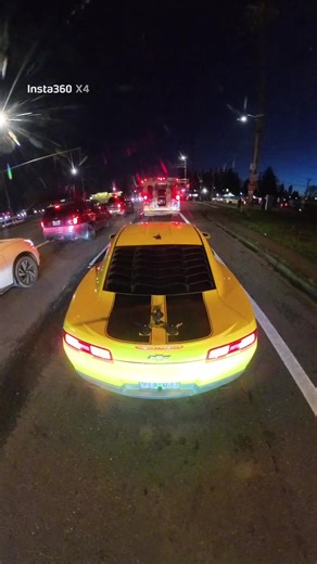 I got so lucky damm bro that was close for real be careful you guys my bad too 😅👏🫡🐝😎🔥 #fyp #carculture #sportscars #bumblebeecar #v6camarofamily