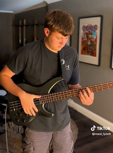 Nature Boy by Primus #bass #bassist #Metal #primus #primussucks #primusfan #slapbass #music #foryoupage #Foryou #fyp #porksoda #natureboy #basssolo #solo #lesclaypool #viral #bassguitar #guitar #larrylalonde #timalexander