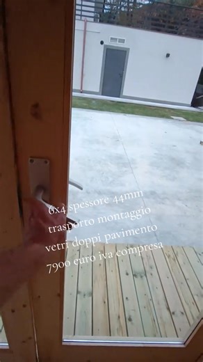603 reactions · 126 shares | ☎️3314460651 sistema blockhaus 40 mm (doppia fresatura) largh.590 cm parete 570 cm tetto 660cm prof.400 cm parete 380 cm tetto 480cm altezza colmo 245 cm parete 234 cm pavimento e tetto 18mm di spessore travi fondazione 45×70 mm impregnato in autoclave sul fronte 2 doppie porte 158.8 x 195.7 con doppi vetri ALTA QUALITA’ PREMIUM+ + 3 finestre doppie 101 x 178 cm con doppi vetri ALTA QUALITA’ PREMIUM+ | Simone Casette | Facebook