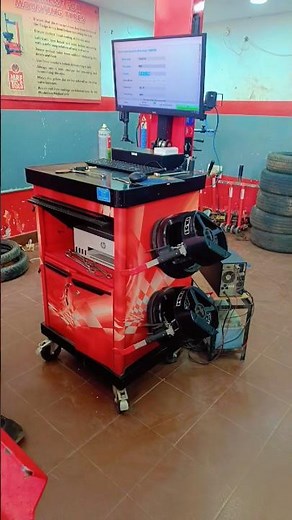 Hunter company machine#whee alignment#wheel balancing#shortvideo