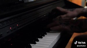 Long live life #vivalavida #coldplay #piano