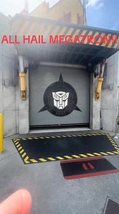 ALL HAIL MEGATRON!! #universalstudios #orlando #transformers #megatro... | Hountra
