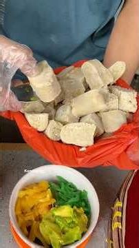 Selendang mayang full daging durian #streetfoodindonesia #kuliner