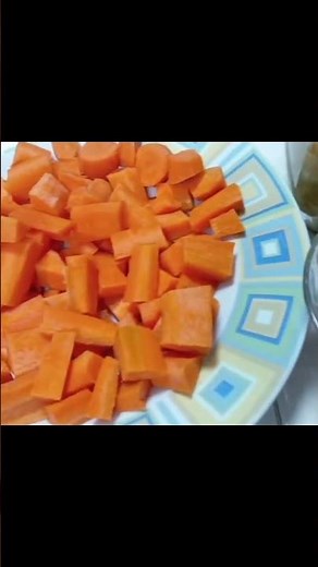 preparando una rica crema o sopa de zanahoria 🥕 #recetas #cocina #para ti