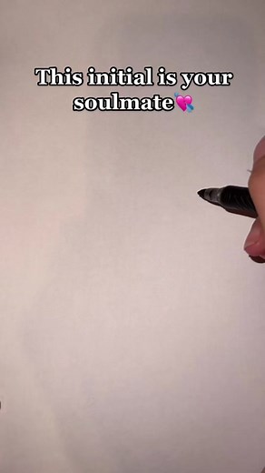 #psychicthoughts #psychicmedium #psychicreading #psychicabilities #psychicsoftiktok #psychictiktok #psychictok #psychicmediumtiktok #thisinitialisyoursoulmate #fyp #fyppp #foryou