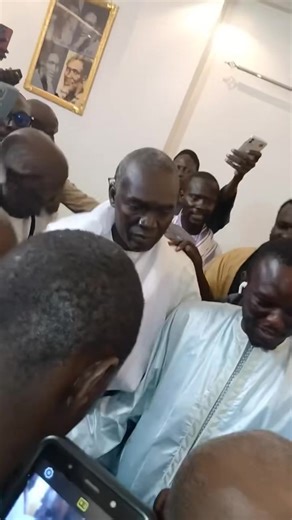 📌 Ousmane SONKO Chez le khalif général des Baye Fall | Jps_italie