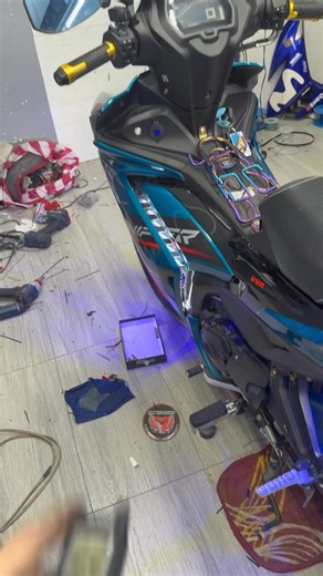 40K views · 1K reactions | Sniper 155 all in package no.18 installation plus aditional Voltmeter with charger!  Lahat na ng pwedeng iinstall nandito na paps! SOLID! ✅ Shop location: Abris st.,Litex commonwealth QC For Google and waze map: MJ Works Motorcycle Lights and horn set-up Open 9am daily (Thursday closed) #sniper155 #sniper #highlightseveryone #everyonehighlights #Minidrivinglights #combolights #PIAAhorn #dualcontactsignallight #voltmeterwithcharger | Mjworks | Facebook