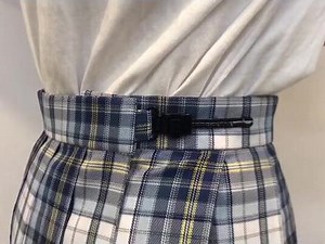 教程你们一直想要的jk小裙裙穿法来了！赶紧@你的姐妹来康康#jk #jk格柄 #jk日常 #jk教程,会穿JK- 抖音