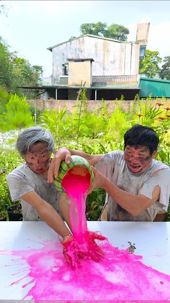 hai anh em trêu chọc nhau siêu dễ thương 🍧🍨🍷🍰🍭🍦🐔🎂🍬🍦🍉👶🧓👴♥️👴 #shorts #cute #funny
