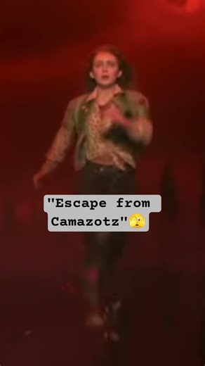 Max and Holly Escape Scene #stangerthings5 #vecna #camazotz #strangerthings #latest