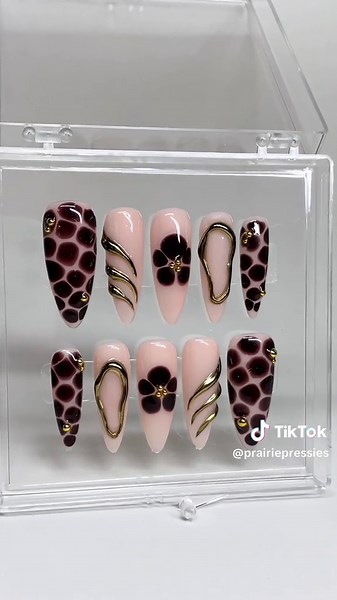 Handmade Press On Nails: Fall Designs