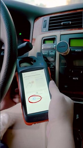 Ignition switch coil signal detection by Xhorse Key Tool Max Pro