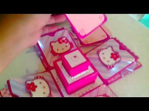 Hello Kitty Exploding Gift Box (Medium)