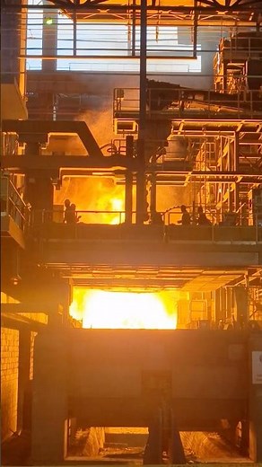 Extreme Argon Stirring in Ladle Furnace ⚡🔥 Watch the Reaction!
