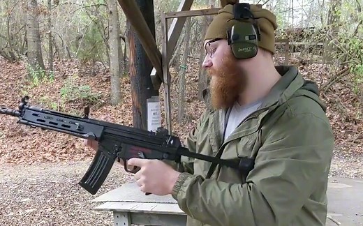 HK第一支小口径步枪，HK33自动步枪，一把不为人知的枪械。