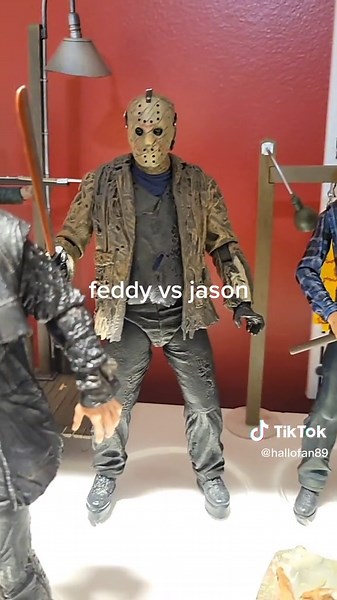 Ultimate Friday the 13th Jason Voorhees Collection - Horror Toys