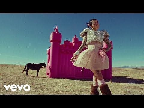 BENEE on New Album, Laneway, New Zealand Tour and More