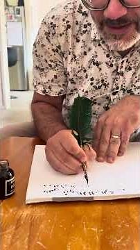 الكتابة بالريشة والمحبرة writing with a feather, Harry Potter style