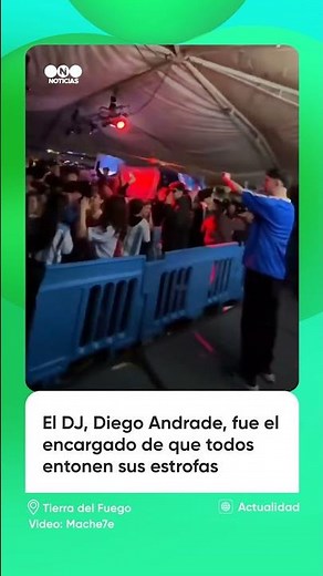 “The Malvinas March plays and this happens.”