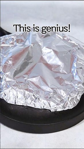 Make Your Frying Pan Bottom Look Brand New in 1 Minute!