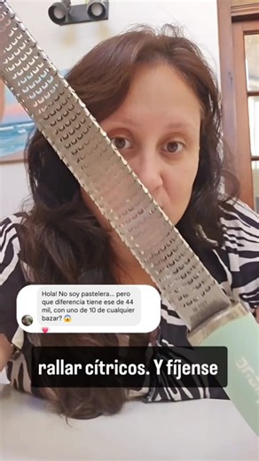 Maria Florencia Diaz | Qué es un Microplane? Para qué sirve? Vale la pena comprarlo? Lo vi en oferta y se los comparto porque es un PRODUCTAZO. 💜Puntos... | Instagram