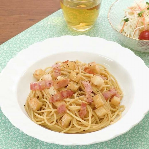 ランチにぴったり！ 長芋とベーコンの和風パスタのレシピ動画・作り方 | デリッシュキッチン