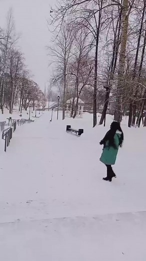 Winter kept us warm, covering the earth in forgetful snow❄️✨ . . . #snowday #snow #winter #milleniafernandes #itsmilleniafernandes #millenia #trending #viral #explorepage #foryou #explore | Millenia Fernandes