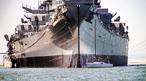 USS Iowa - The torpedo accident that nearly hit President Roosevelt