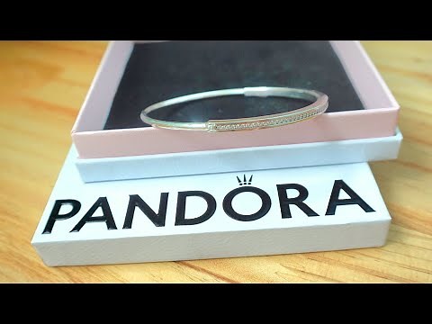 How to open and close a Pandora Signature I-D Pavé bangle #pandora #pandorabangle