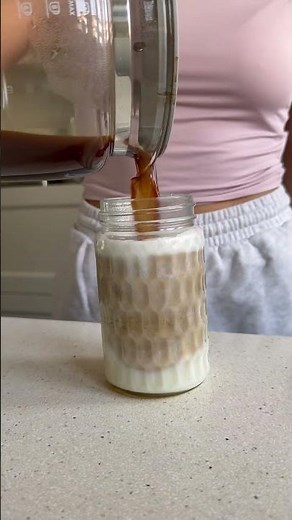 ASMR Vanilla Iced Latte ☕🧊 Calm Coffee Sounds & Aesthetic Routine #asmr #coffee