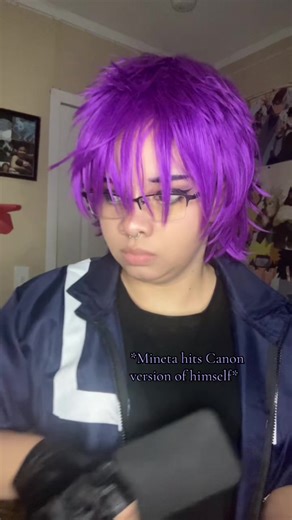 While making a new project someone in hero support some how created a portal vortex which had the canon version of My Hero come to the Herp Support AU. This is hero support Mineta’s reaction to meeting his Canon AU of himself 😂| Just another day with the Hero Support Class| Hero Support AU pov: Female Hero Support quirkless Kamianri. Quirkless Izuku, and Quirkless Mineta.|in this AU, Kami lost her quirk during USJ attack from using hero quirk to much, ever since she was quirkless, but since she