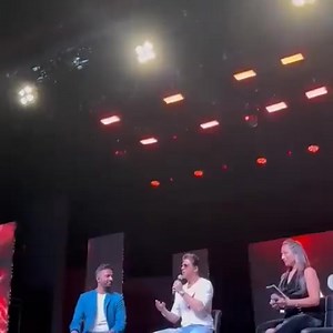 SRK talking about how the incredible cast and crew have poured their soul into #Dunki & the story's heartbeat is its leading role. | Shah Rukh Khan Fan Club - SRK Universe