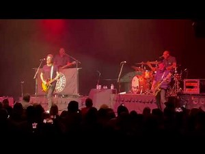BETTER THAN EZRA Performs GOOD, Their Biggest Hit at The Hard Rock Casino in Tampa FL March 31, 2022