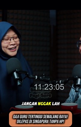 Di tengah isu guru honorer bergaji minim, Dr. Bilqis Firyal Nabilah membuktikan komitmennya: memberi gaji guru tertinggi di Malang Raya dan mengirim mereka belajar ke Singapura dengan tes survival tanpa HP. Simak kisah inspiratifnya memuliakan para pendidik! #KesejahteraanGuru #GuruHonorer #MuslimCendekia #DrBilqis #InspirasiPendidikan #HelmyYahya #GuruHebat